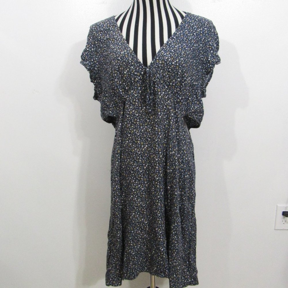 American Eagle Floral Cut Out Dress